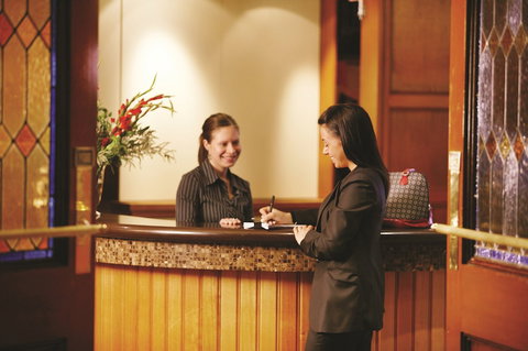 Hotel Bruce County - Accommodation Yamba 6