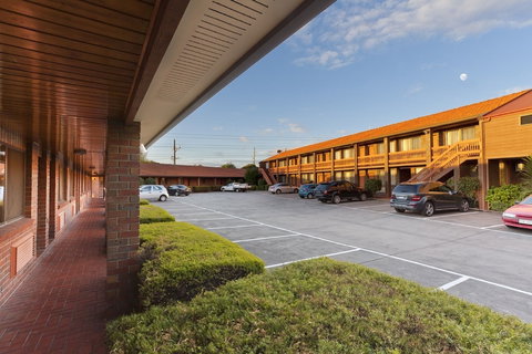 Hotel Bruce County - Accommodation Yamba 0