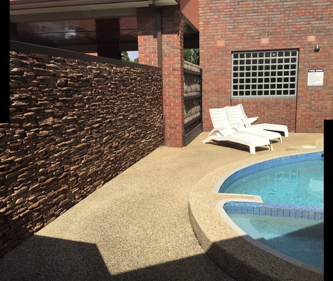 Hotel Bruce County - Accommodation Yamba 3