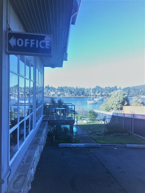 Waterfront Lodge Motel - Accommodation Yamba 3