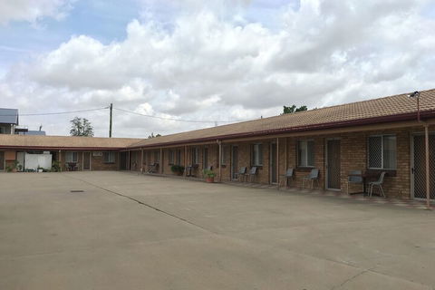 Dragon Phoenix Motel & Restaurant - Accommodation Yamba 1