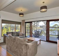 Stewarts Bay Lodge - Accommodation Yamba