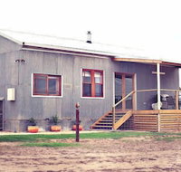 Redwing Shearer's Quarters - Accommodation Yamba