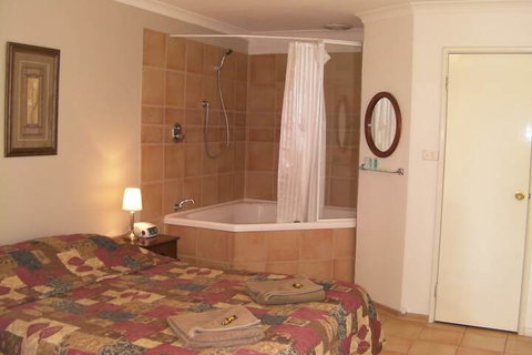The Nosh & Nod - Avon Terrace - Accommodation Yamba 2