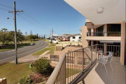Pacific 1 / 103 - Accommodation Yamba 1