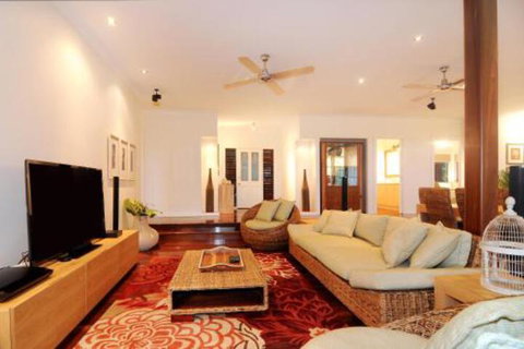 Seaview - Accommodation Yamba 5