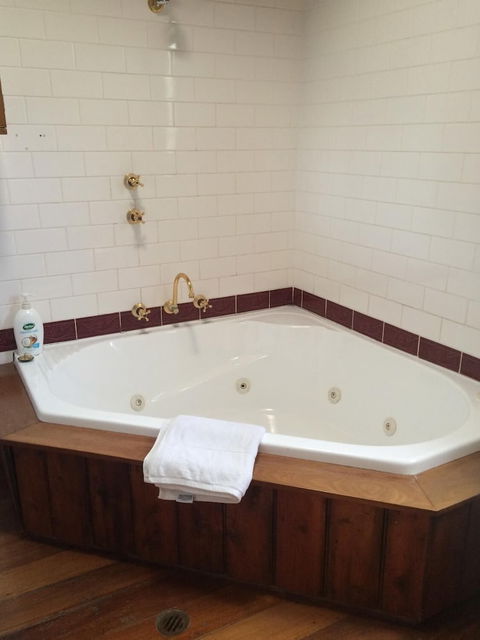 Daly View Bed & Breakfast - Accommodation Yamba 2