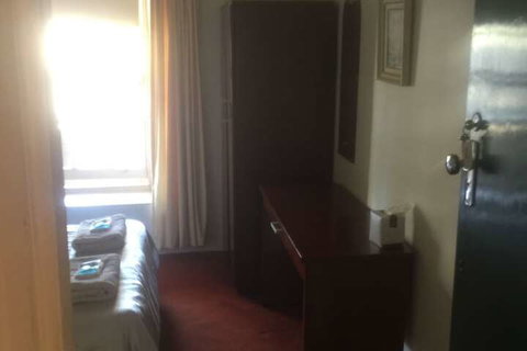 Ross Hotel - Accommodation Yamba 1