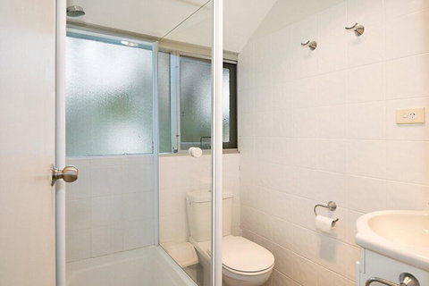 Rocky Views 1 - Accommodation Yamba 3