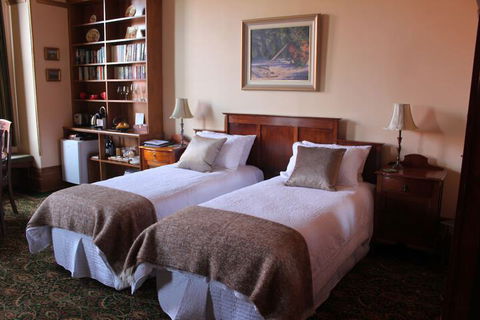Turret House - Accommodation Yamba 5