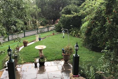 The Olde Devonshire House - Accommodation Yamba 5