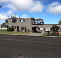 Warwick Vines Motel - Accommodation Yamba