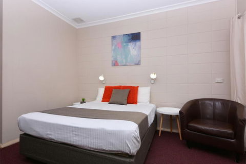 Motel Poinsettia - Accommodation Yamba 2