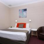 Motel Poinsettia - Accommodation Yamba 0