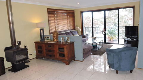 Waterfront Jervis Bay Escape Cooinda - Accommodation Yamba 5