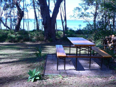 Waterfront Jervis Bay Escape Cooinda - Accommodation Yamba 6