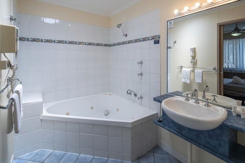 Ingenia Holidays Lake Macquarie - Accommodation Yamba 5