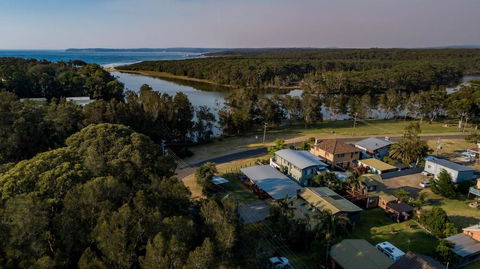 Rocketz At Berrara Beach - Accommodation Yamba 2