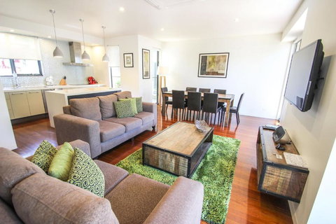 Alegria - Accommodation Yamba 5