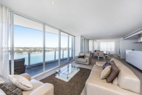 Bridgepoint 1005 - Accommodation Yamba 0