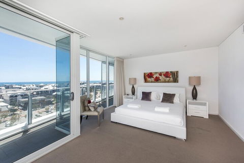 Bridgepoint 1005 - Accommodation Yamba 2