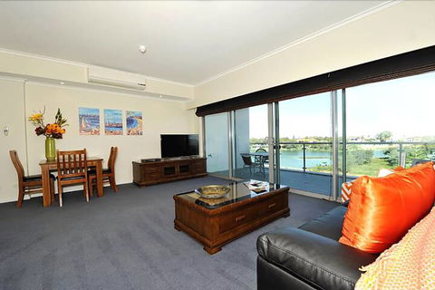 Sea Side 205 - Accommodation Yamba 2