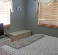 Palm Cove Rainforest Cottage - Accommodation Yamba
