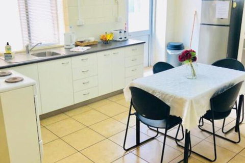 Accommodation At Isa - Accommodation Yamba 5