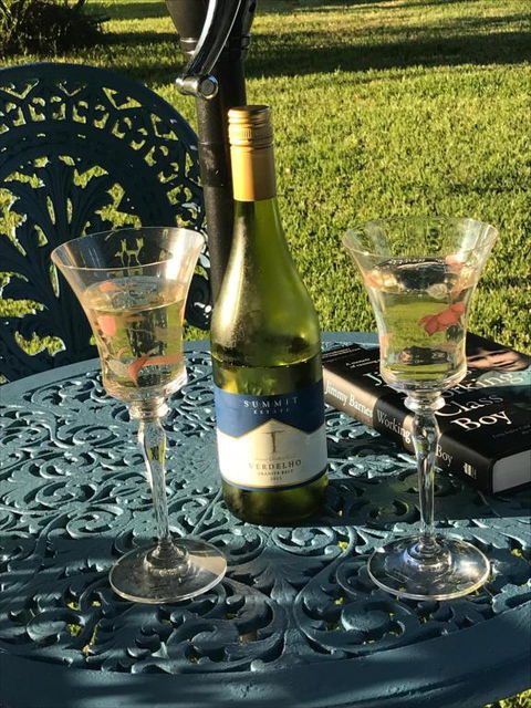 Cherry Blossom Cottage - Accommodation Yamba 5
