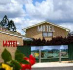 Gin Gin Village Motor Inn Motel - Accommodation Yamba