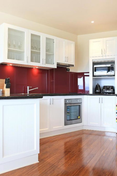 The Red Stag - Accommodation Yamba 1