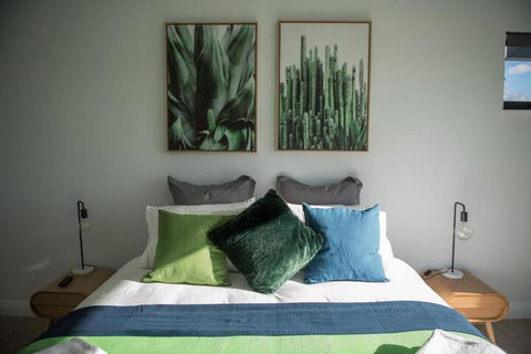 Dragonfly Cottages - Accommodation Yamba 3