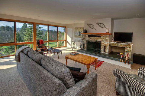 After Golf - Accommodation Yamba 4