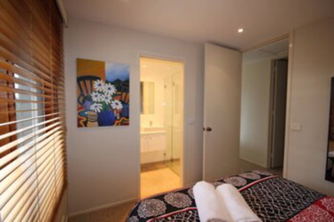 After Golf - Accommodation Yamba 3