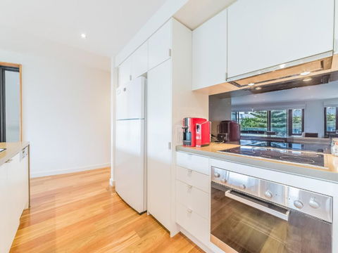 Cscape 3brm Apartment With A View - Accommodation Yamba 3