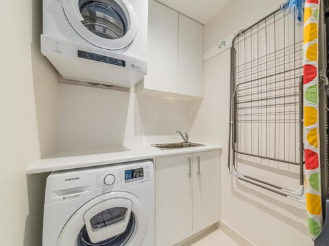Cscape 3brm Apartment With A View - Accommodation Yamba 2