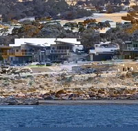 Penneshaw Oceanview Apartments - Accommodation Yamba