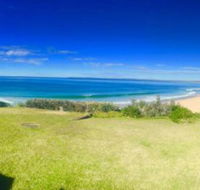 Penguinshead - Accommodation Yamba