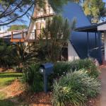 The Lake House - Accommodation Yamba 0