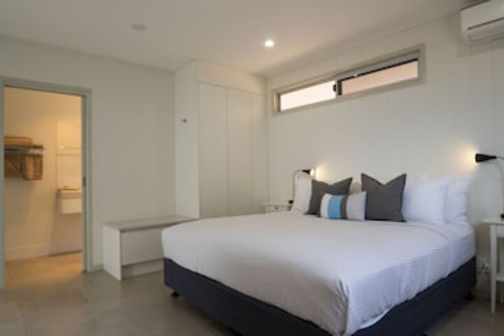 Rostron ACT Accommodation Yamba