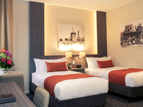 Mercure Orange - Accommodation Yamba 3