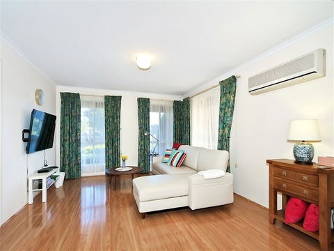 Moana Magic - Accommodation Yamba 1