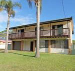 House that has the Lot - Accommodation Yamba