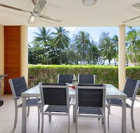 Peponi 2 - Beachfront Apartment - Accommodation Yamba