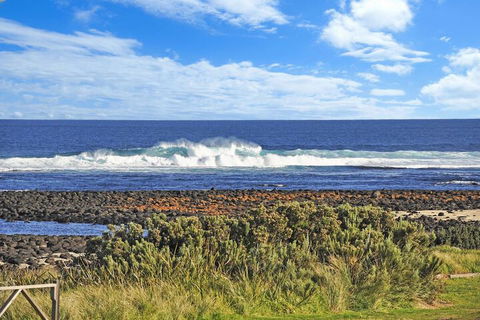 ESCAPE 2 BROPHY - Accommodation Yamba 1