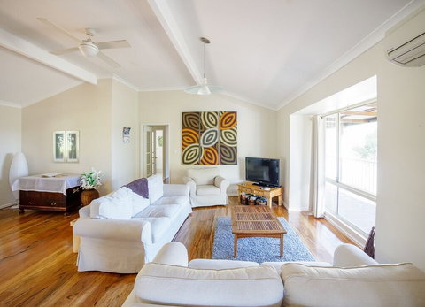 Tegwan's Nest - Accommodation Yamba 2