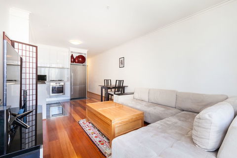 PIPER, 1BDR Southbank Apartment - Accommodation Yamba 3