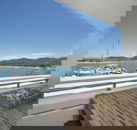 Blue on Blue Studio Room 1272 - Accommodation Yamba