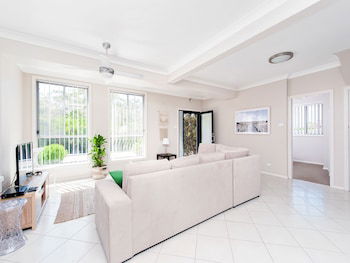 Magnolias At Fingal Bay - Accommodation Yamba 0