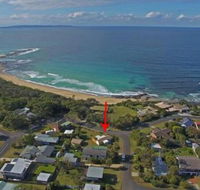 The Beach House in Berrara - Accommodation Yamba